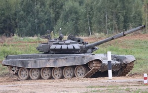Tư lệnh Quân khu Trung tâm: Kiểm tra đơn vị xe tăng mới thành lập