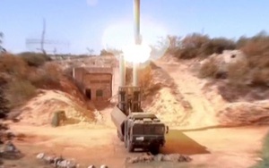 Lần đầu tên lửa bờ Bastion hủy diệt mục tiêu trên cạn ở Syria: Cả Trung Đông hoảng sợ!