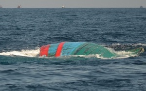 Tàu cá bị đâm chìm ở Hoàng Sa: Mới thấy tàu, chưa thấy ngư dân