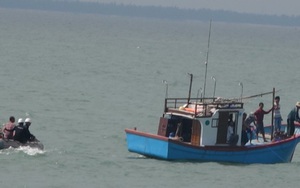 Đã tìm thấy xác tàu chở clinke chìm khi tránh lũ ở Quảng Bình