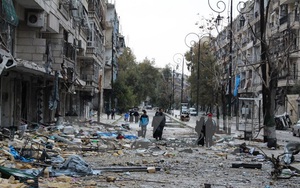 Bắt đầu sơ tán dân thường và mở đường cho phiến quân rời Aleppo