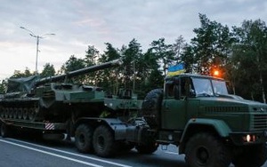 Ukraine không rút quân ở miền Đông: Nga - Mỹ cùng có lỗi