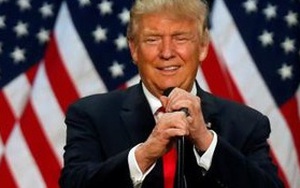 Ông Trump giả danh tự ca tụng chính mình?