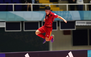 FIFA mê mẩn khoảnh khắc lịch sử của futsal Việt Nam