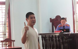 Đâm bạn trọng thương vì bị chửi 'pê đê'