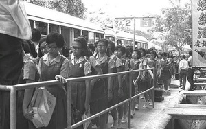 Singapore mở chiến dịch buộc xếp hàng nổi tiếng năm 1970