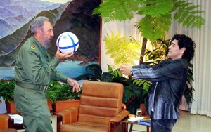 Xúc động với tâm thư của Diego Maradona gửi lãnh tụ Fidel Castro
