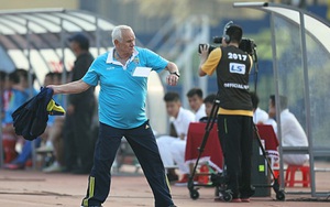 “Bó tay” với ngôi vương V-League, thầy của Mourinho dứt áo rời Thanh Hóa