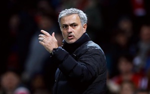 Mourinho nói điều bất ngờ sau “canh bạc” tại League Cup