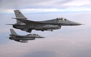 Tiêm kích F-16 Jordan bắn hạ không thương tiếc 1 UAV gần biên giới Syria: Truy tìm xuất xứ