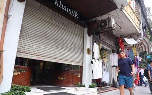 Kiểm tra cửa hàng Khaisilk: Tạm thu giữ hơn 50 sản phẩm, tổng giá trị niêm yết hơn 30 triệu