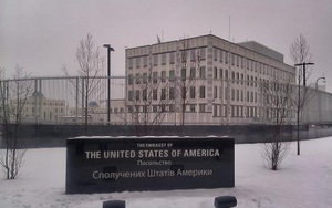 Đại sứ quán Mỹ tại Ukraine bị tấn công khủng bố bằng chất nổ