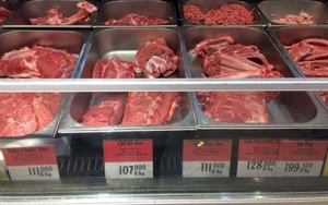 SỐC: 1 con lợn chịu 51 khoản phí từ chuồng ra chợ