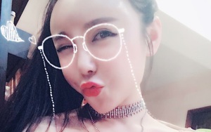 Nhan sắc khác lạ của Thủy Đặng The Voice