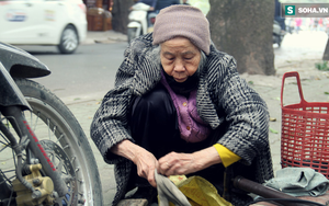 Cụ bà 88 tuổi vá xe trên phố Hà Nội và câu chuyện khiến nhiều bạn trẻ xấu hổ