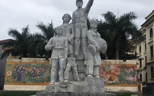 Tượng đài tiền tỷ gãy đổ: "Tượng mà thế thì hóa ra tượng ma nơ canh à!"