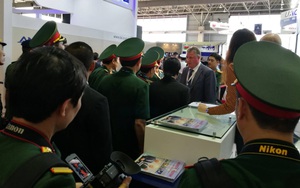 Tiêm kích Su-30SME rực sáng tại Triển lãm LIMA 2017: Gọi tên khách hàng đầu tiên?