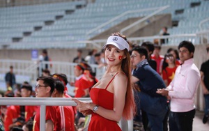 Cận cảnh nữ CĐV sexy trong trận U20 Việt Nam gặp U20 Honduras