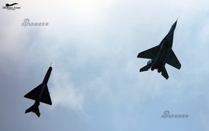 Nghịch lý: Ông già MiG-21 vẫn trường tồn, trai trẻ MiG-29 lại toan về hưu