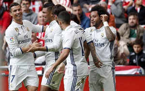 Ronaldo lập chiến công, Real đẩy Barca vào thế khó