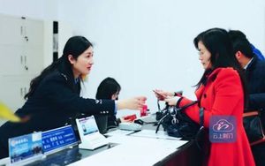 Lách luật, gã đàn ông trong 20 năm lừa đảo và cưới 4 phụ nữ làm vợ