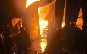 Nghệ An: Xưởng gỗ nghìn m2 cháy 10 giờ đồng hồ, thiệt hại khoảng 7 tỷ đồng