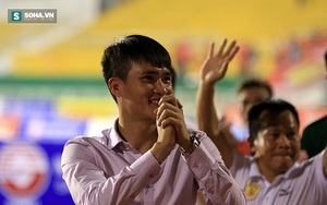 Công Vinh lại gây ấn tượng mạnh khi thưởng Tết "đậm" cho CLB TP.HCM