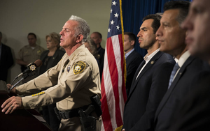 Xả súng Las Vegas: Cảnh sát thừa nhận "bó tay" vì hung thủ là công dân quá mẫu mực