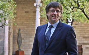 Cựu thủ hiến Catalonia được Bỉ phóng thích sau khi ra đầu thú