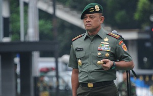 Tư lệnh quân đội Indonesia tuyên bố sẽ bắn chìm thuyền để cá mập ăn thịt người di cư TQ