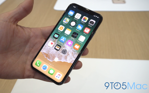 Sản xuất iPhone X có thể bị lùi đến giữa tháng 10 dù thời gian mở bán được ấn định vào ngày 3/11.