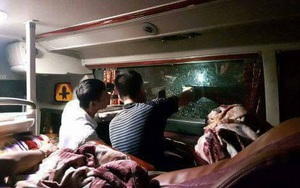 Nghi án xe khách bị kẻ đi taxi bắn vỡ kính khi chạy ở Quảng Ninh