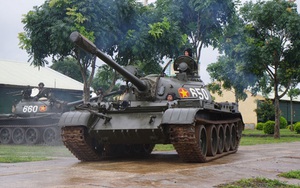 Đại tá thiết kỵ VNCH không ngờ lại có ngày "được" đi xe thiết giáp của Quân Giải phóng