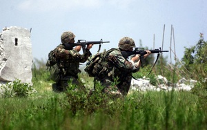 Kỳ lạ Ukraine chế tạo súng M16 Mỹ: Cấp phép thần tốc, đối tác là công ty... khinh khí cầu