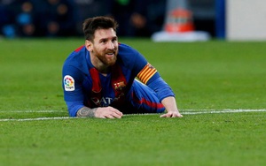 Messi phải ký séc hàng chục tỉ để thoát cảnh bị "tra tấn" hàng ngày