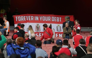 Gặp Man City, CĐV Arsenal đánh nhau "tóe khói" trên khán đài
