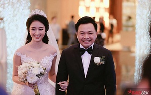 Chuyện tình như cổ tích của chủ tịch CLB Thanh Hóa và Hoa hậu Thu Ngân
