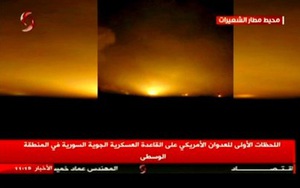 Xuất hiện video căn cứ quân sự Syria bị tấn công