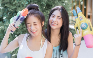 Ngắm mãi không hết trai xinh gái đẹp tại lễ hội té nước Songkran ở Bangkok!