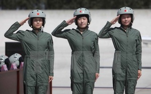 Không quân Trung Quốc bắt đầu tuyển dụng phi công nữ thế hệ 11