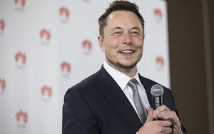 Elon Musk tiết lộ kế hoạch chế tạo pin "khủng" nhất thế giới