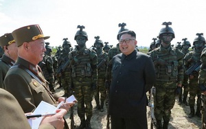 Ảnh hiếm đặc nhiệm Triều Tiên tập trận đổ bộ chiếm đảo