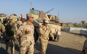 Không quân Iraq oanh kích, hủy diệt cùng lúc 11 xe chiến đấu của IS