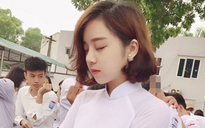 Chỉ với một khoảnh khắc ‘ngủ gật giữa sân trường’, nữ sinh này đã trở nên nổi tiếng!