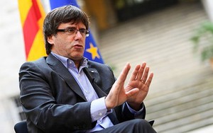 Cựu Thủ hiến Catalonia tố bị chính quyền Tây Ban Nha đe doạ