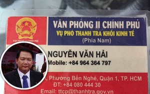 Lật mặt "thứ trưởng" dỏm