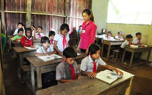 Đề xuất giáo viên hưởng mức lương cao nhất, miễn học phí THCS