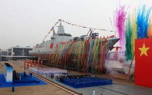 Trung Quốc chế tạo 12 tàu khu trục Type 055 nhằm mục đích gì?