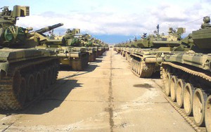 Đoàn xe tăng T-90S Việt Nam "rồng rắn" từ cảng về đơn vị như thế nào?