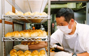 Có gì tại tiệm bánh mì Nhật Bản, hoạt động 74 năm và chỉ bán 2 loại bánh nhưng vẫn nườm nượp khách?